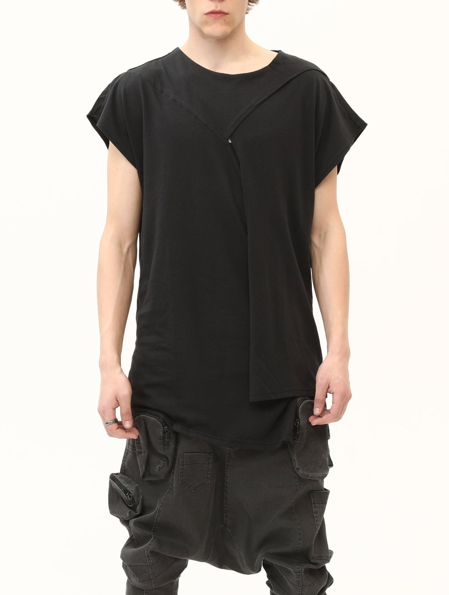 Mandrian Black tank